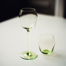 Load image into Gallery viewer, TUMBLER GLASS BILLIE EXCLUSIVITY