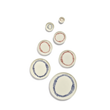 Load image into Gallery viewer, Feast / PLATE XS WHITE SWIRL