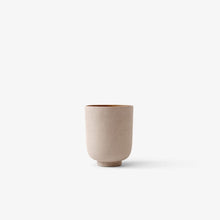 Load image into Gallery viewer, COLLECT | PLANTER POT M