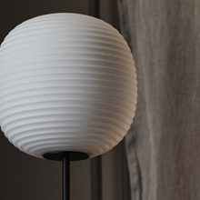 Load image into Gallery viewer, LANTERN TABLE LAMP