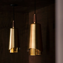 Load image into Gallery viewer, Umanoff Pendant