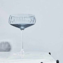 Load image into Gallery viewer, CRYSTAL CHAMPAGNE COUPE