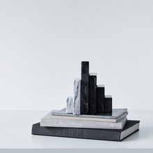 Load image into Gallery viewer, Bookend sculptures