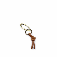 Load image into Gallery viewer, KEY HANGER COGNAC BAGS
