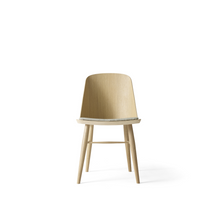 Load image into Gallery viewer, SYNNES CHAIR

