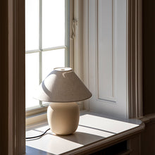 Load image into Gallery viewer, TORSO TABLE LAMP, 37
