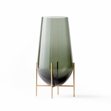 Load image into Gallery viewer, ECHASSE VASE, SMOKE
