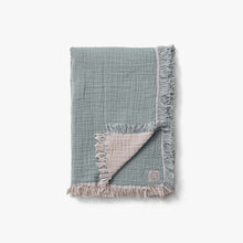 Load image into Gallery viewer, COLLECT | COTTON THROW, Cloud &amp; Slate
