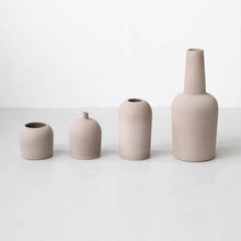 Load image into Gallery viewer, DOME VASE
