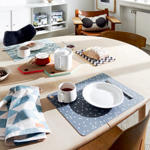 Load image into Gallery viewer, PLACEMAT L.GREY 2PC
