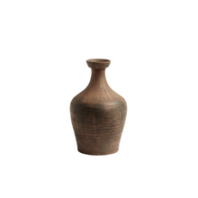Load image into Gallery viewer, ANTIK / OLD CLAY POT
